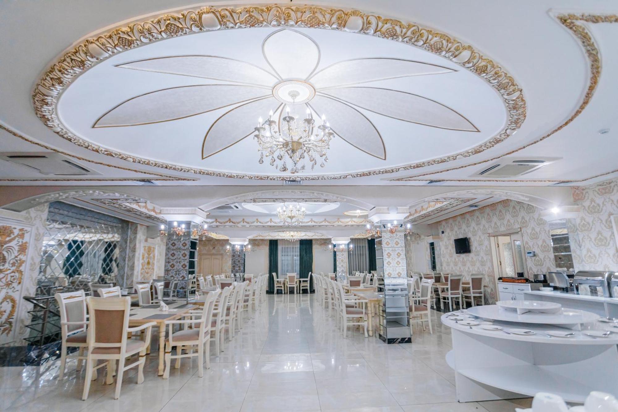 Grand Hotel Sogdiana Samarkand Esterno foto
